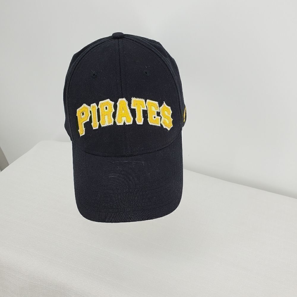MLB Nike Pirates Embroidered Baseball Cap OSFM